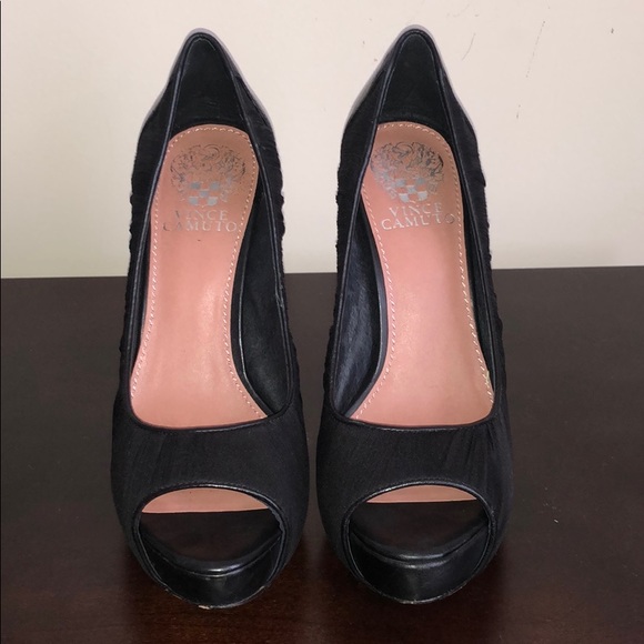 👠 Vince Camuto - Picture 2 of 5